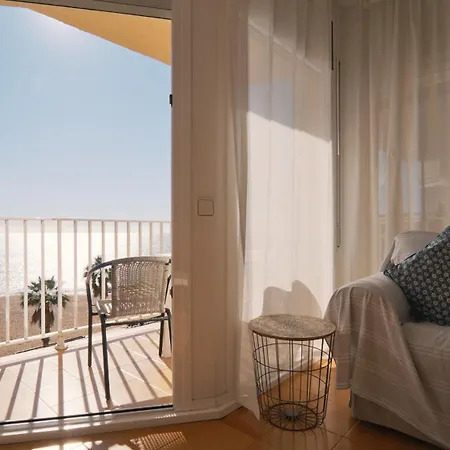 Apartment Seahomes Vacations - Amazing Seafront & Pkg Blanes