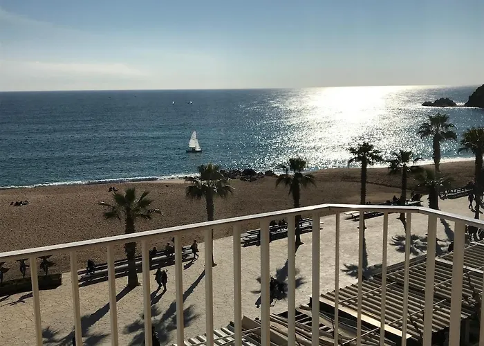 Seahomes Vacations - Amazing Seafront & Pkg
