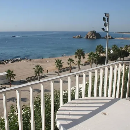 Appartement Seahomes Vacations - Amazing Seafront & Pkg Blanes